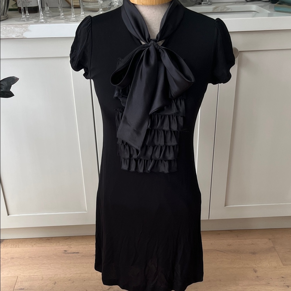NEW Tristan & Iseut Elegant Black Dress with Neck tie Bow & ruffle bodice detail - Picture 1 of 9
